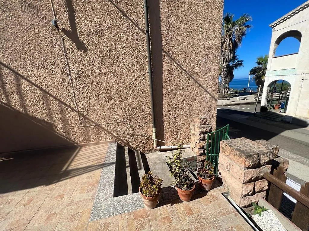 Casa Ponente...A Due Passi Dal Mare Βίλα Porto Alabe 0*,  Ιταλία