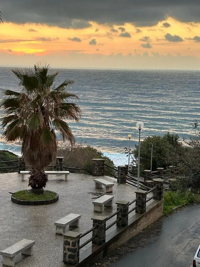 Casa Ponente...A Due Passi Dal Mare Villa Porto Alabe Holiday home