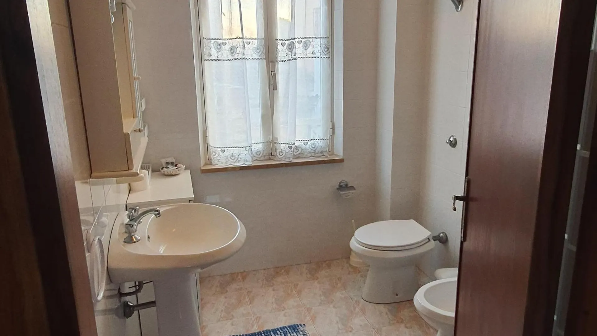 Holiday home Casa Ponente...A Due Passi Dal Mare Villa Porto Alabe Italy